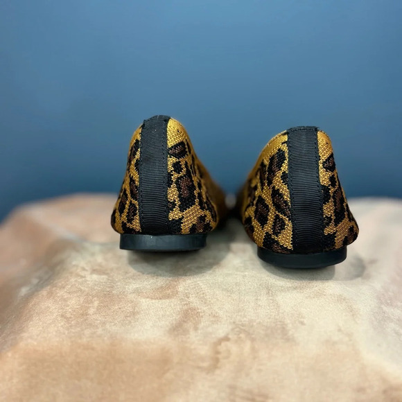 Mia Kids Cheetah Print Ballet Flats - Picture 8 of 8